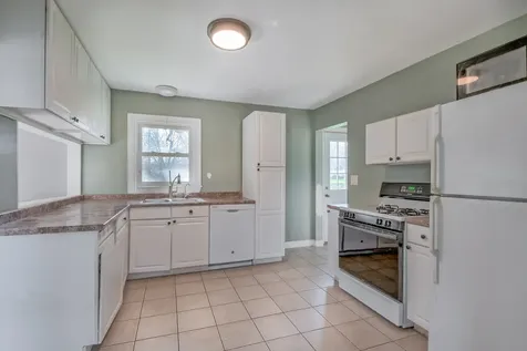4113 West Crystal Lake Road Mchenry IL 60050
