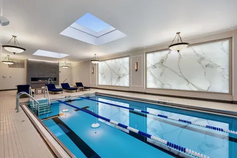 57 East Delaware Place Chicago IL 60611