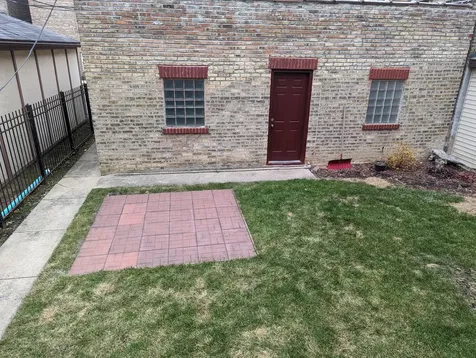 5650 North Spaulding Avenue Chicago IL 60659