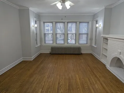 5650 North Spaulding Avenue Chicago IL 60659