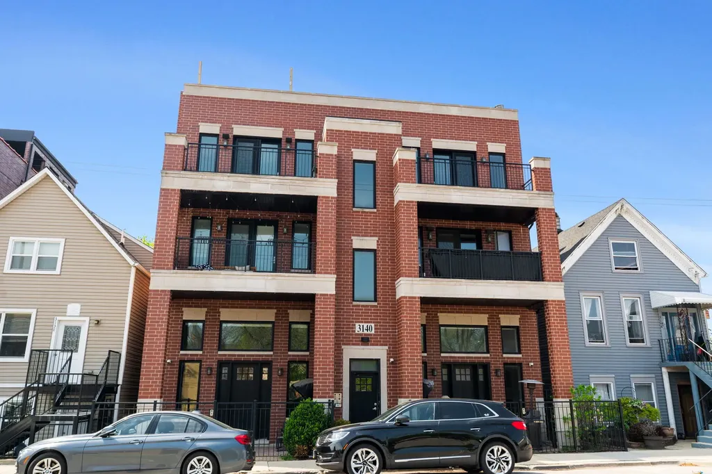 3140 North Elston Avenue Chicago IL 60618