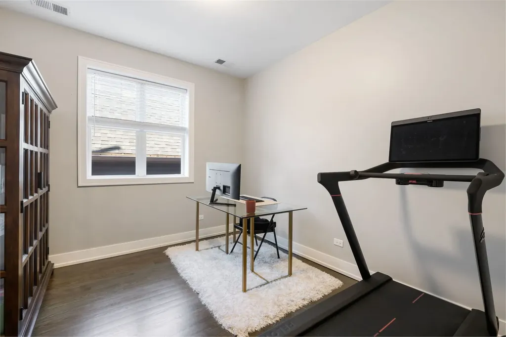 3140 North Elston Avenue Chicago IL 60618