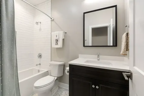 3140 North Elston Avenue Chicago IL 60618