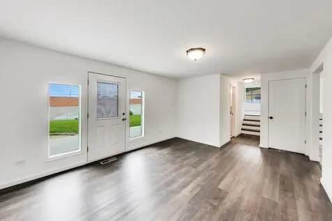10128 Parke Avenue Oak Lawn IL 60453