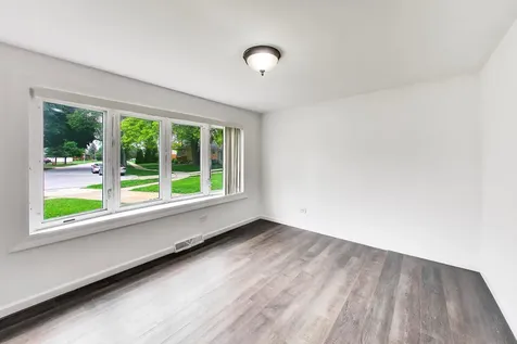 10128 Parke Avenue Oak Lawn IL 60453