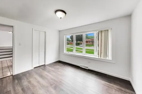 10128 Parke Avenue Oak Lawn IL 60453