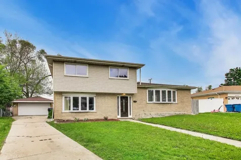 10128 Parke Avenue Oak Lawn IL 60453