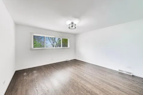 10128 Parke Avenue Oak Lawn IL 60453