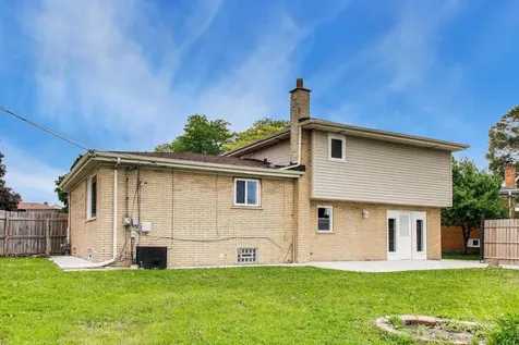 10128 Parke Avenue Oak Lawn IL 60453
