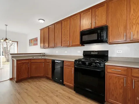 325 North Patriot Drive Hainesville IL 60030