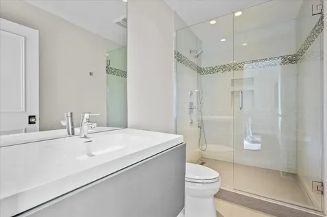 2291 Hybernia Drive Highland Park IL 60035