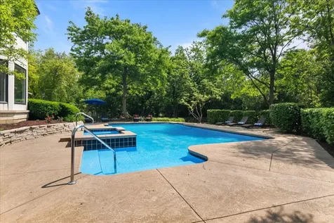 2291 Hybernia Drive Highland Park IL 60035