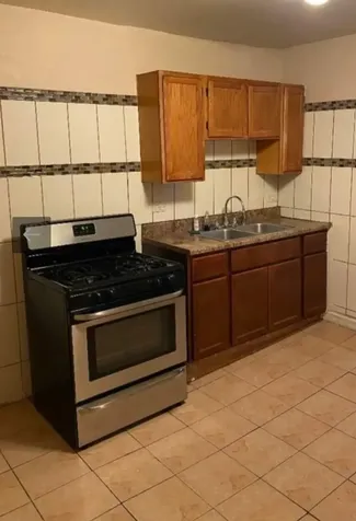 5918 South Calumet Avenue Chicago IL 60637