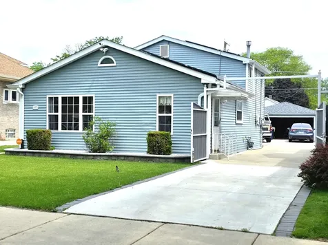 625 South 14th Avenue Maywood IL 60153