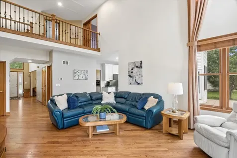 1616 Rolling Hills Drive Crystal Lake IL 60014