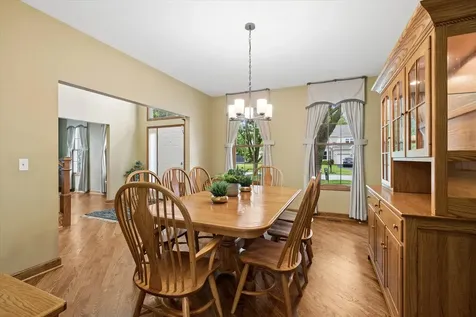 1616 Rolling Hills Drive Crystal Lake IL 60014