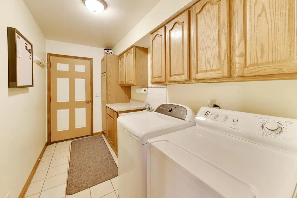 4505 Concorde Place Lisle IL 60532