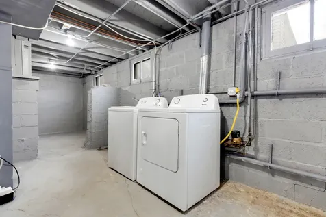 3817 216TH Place Matteson IL 60443