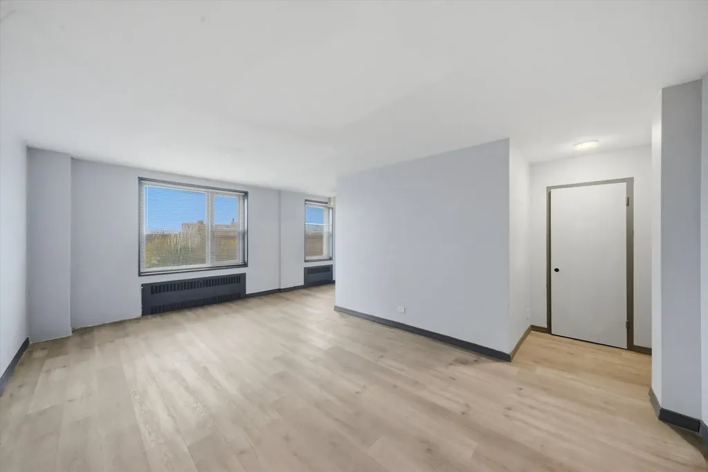7363 South South Shore Drive Chicago IL 60649