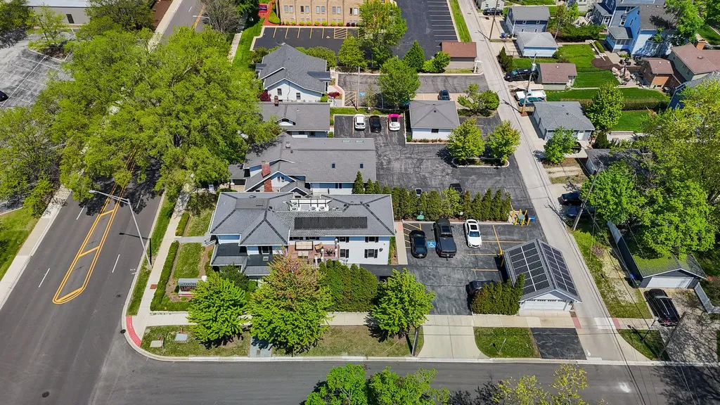 610 North Washington Street Naperville IL 60563