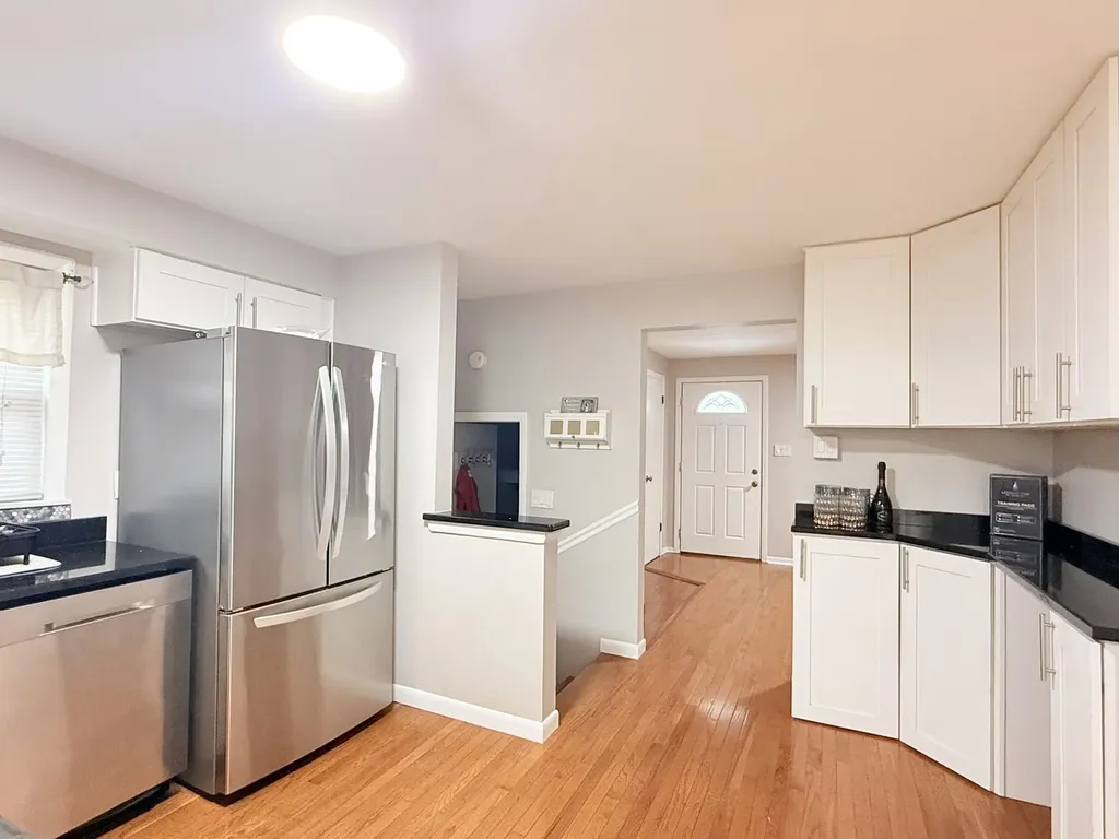 5818 West 60th Street Chicago IL 60638