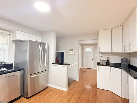 5818 West 60th Street Chicago IL 60638