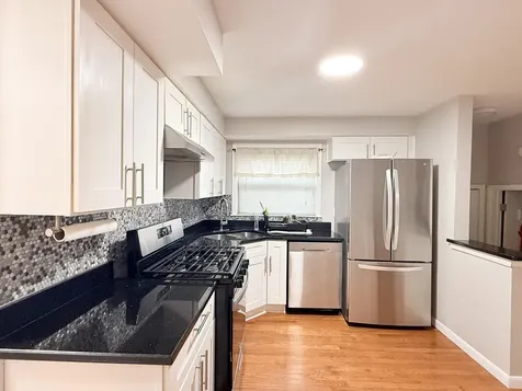 5818 West 60th Street Chicago IL 60638