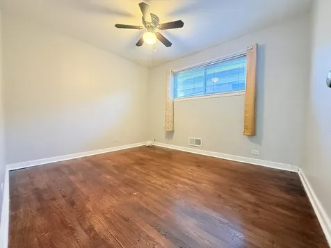 5818 West 60th Street Chicago IL 60638