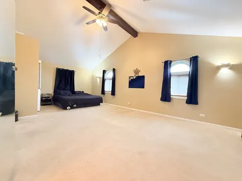 5818 West 60th Street Chicago IL 60638