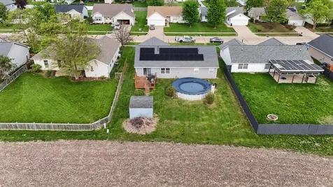 2705 Fieldcrest Drive Urbana IL 61802