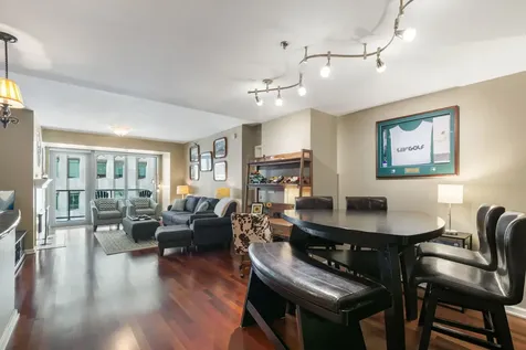 160 East Illinois Street Chicago IL 60611
