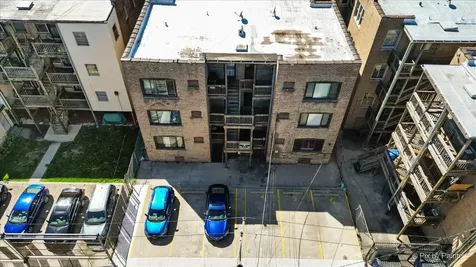 7611 South Essex Avenue Chicago IL 60649