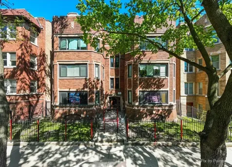 7611 South Essex Avenue Chicago IL 60649