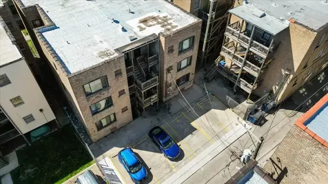 7611 South Essex Avenue Chicago IL 60649