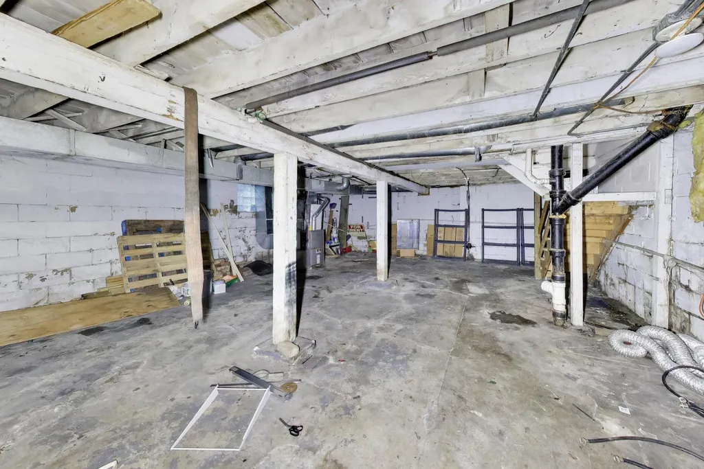 205 North Austin Boulevard Chicago IL 60644