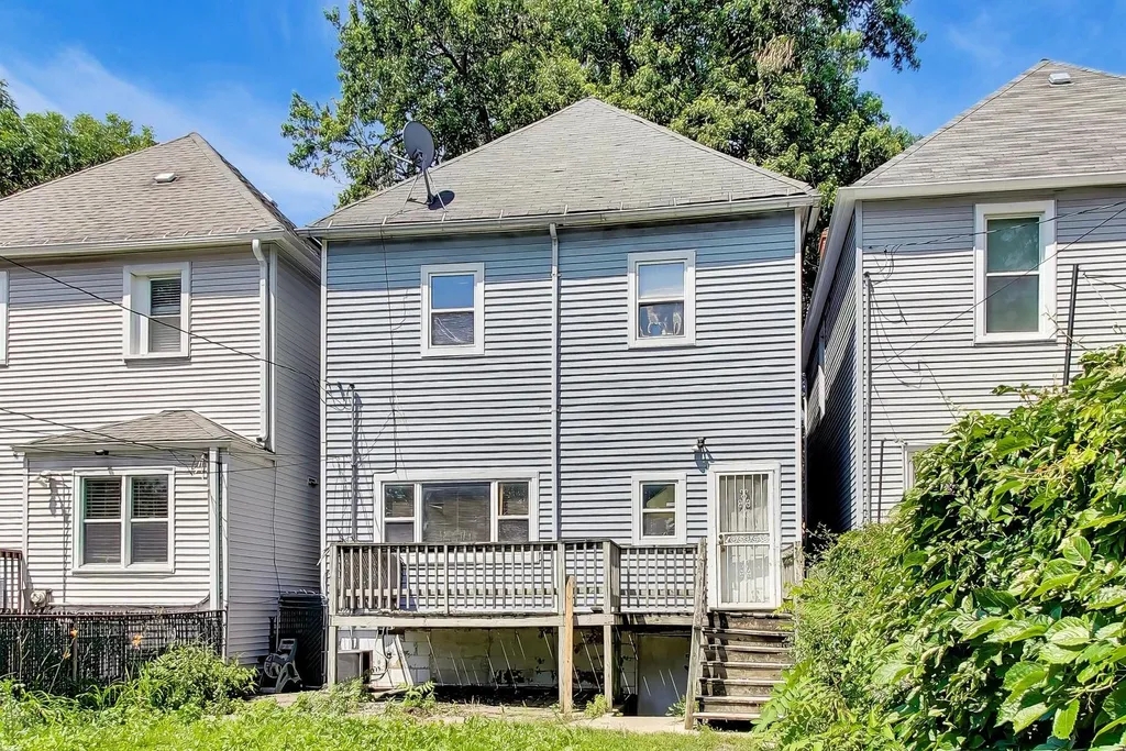 205 North Austin Boulevard Chicago IL 60644