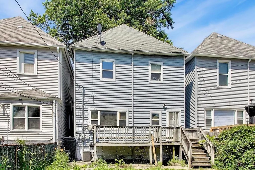205 North Austin Boulevard Chicago IL 60644