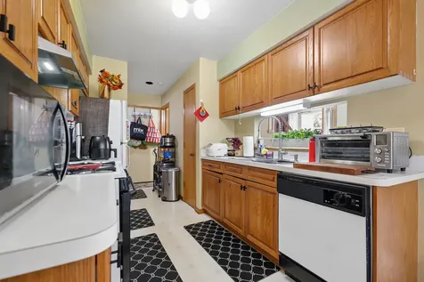 14762 Kenton Avenue Midlothian IL 60445