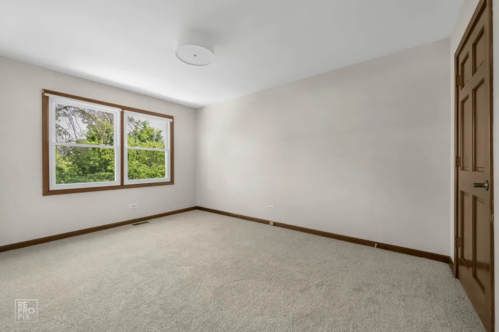 1749 East Bailey Road Naperville IL 60565