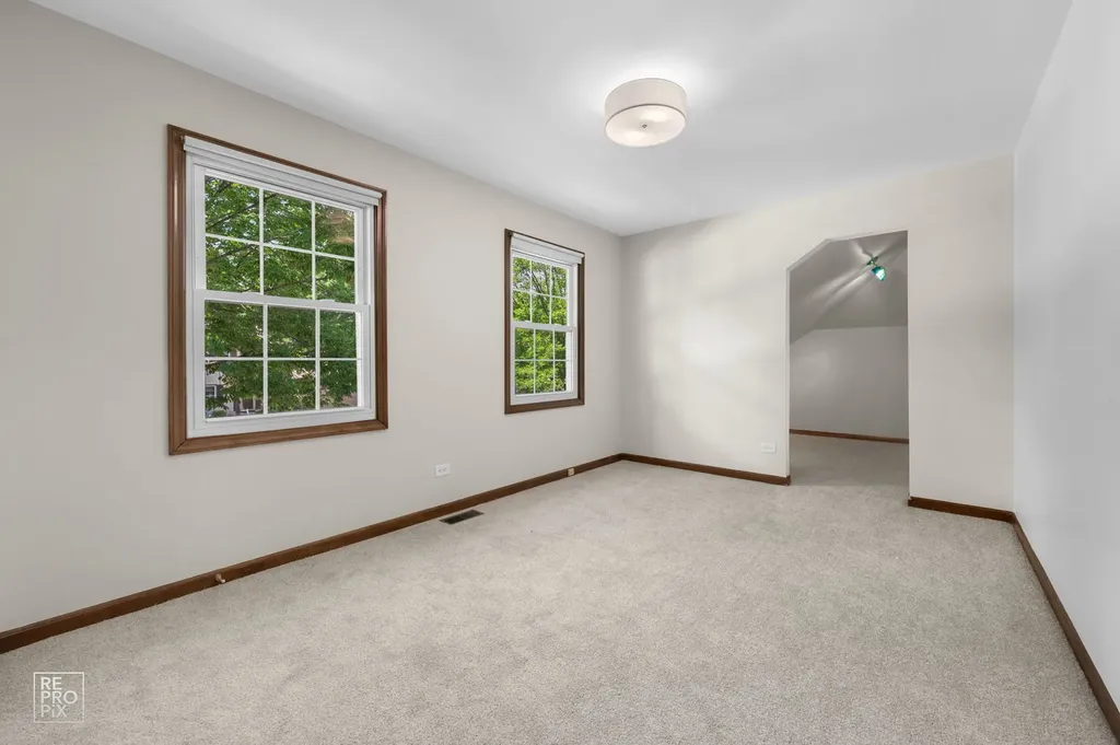 1749 East Bailey Road Naperville IL 60565