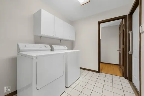 1749 East Bailey Road Naperville IL 60565
