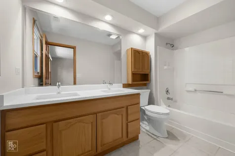 1749 East Bailey Road Naperville IL 60565