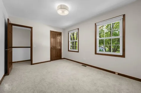 1749 East Bailey Road Naperville IL 60565