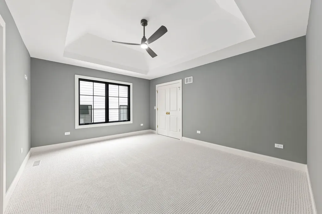 660 North Eagle Street Naperville IL 60563