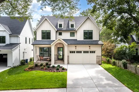 660 North Eagle Street Naperville IL 60563