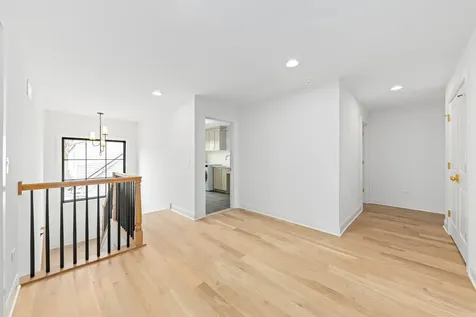 660 North Eagle Street Naperville IL 60563