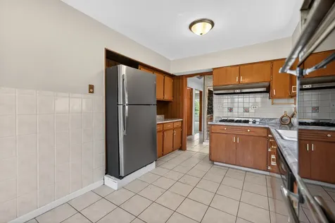 9134 Chestnut Avenue Franklin Park IL 60131