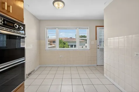 9134 Chestnut Avenue Franklin Park IL 60131