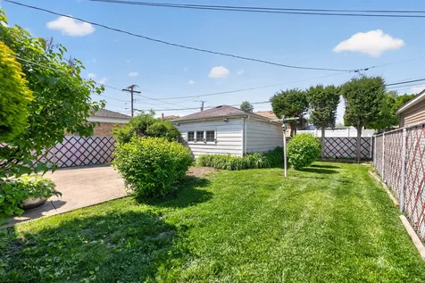 9134 Chestnut Avenue Franklin Park IL 60131