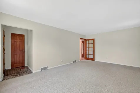 9134 Chestnut Avenue Franklin Park IL 60131